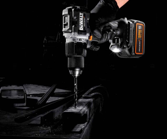 Дриль-шурупокрут ударний McLaren F1 TEAM LIMITED EDITION DeWALT DCD85MP2T