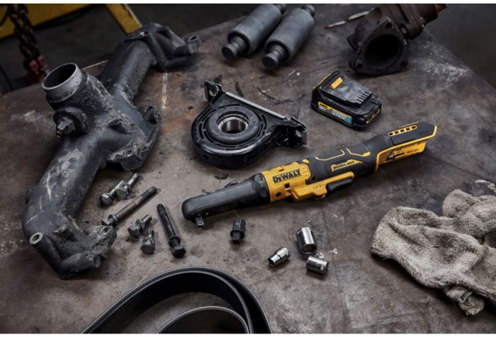 Гайкокрут кутовий - ключ-храповик акумуляторний безщітковий DeWALT DCF510N
