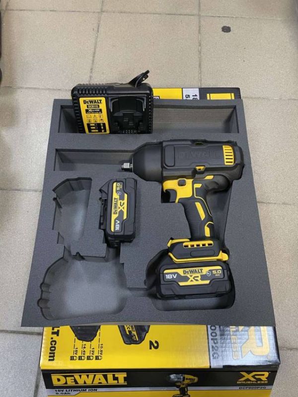 Гайковерт ударний акумуляторний безщітковий 1/2", 1396 Нм, DeWALT DCF900P2G