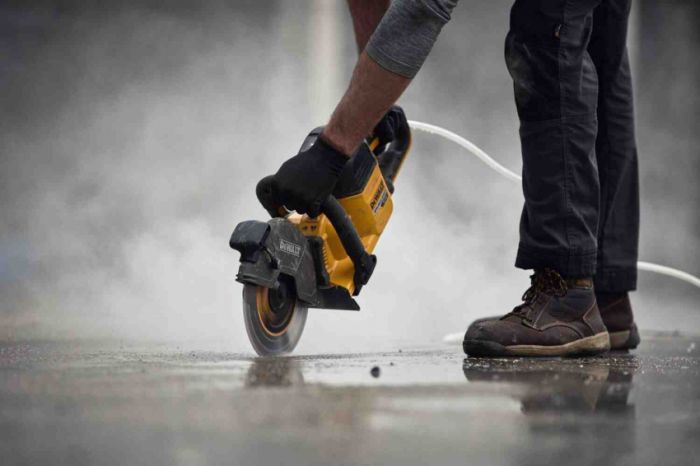 Резервуар для подачі води DeWALT DCE6820N