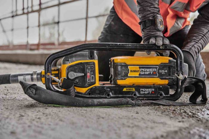 Вібратор-силовий модуль глибинний акумуляторний POWERSHIFT DeWALT DCPS320N