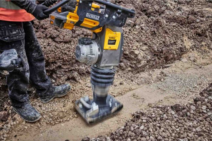 Вібротрамбовка акумуляторна POWERSHIFT DeWALT DCPS660N