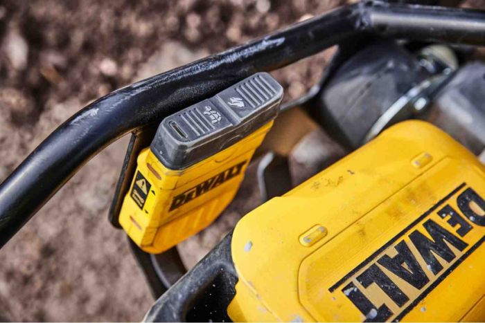 Вібротрамбовка акумуляторна POWERSHIFT DeWALT DCPS660N